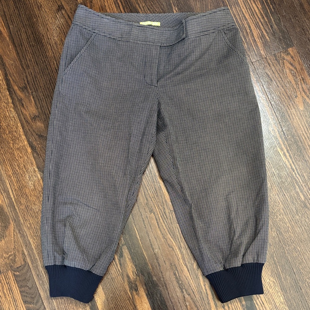 Gianni Bini Women’s Knickerbockers